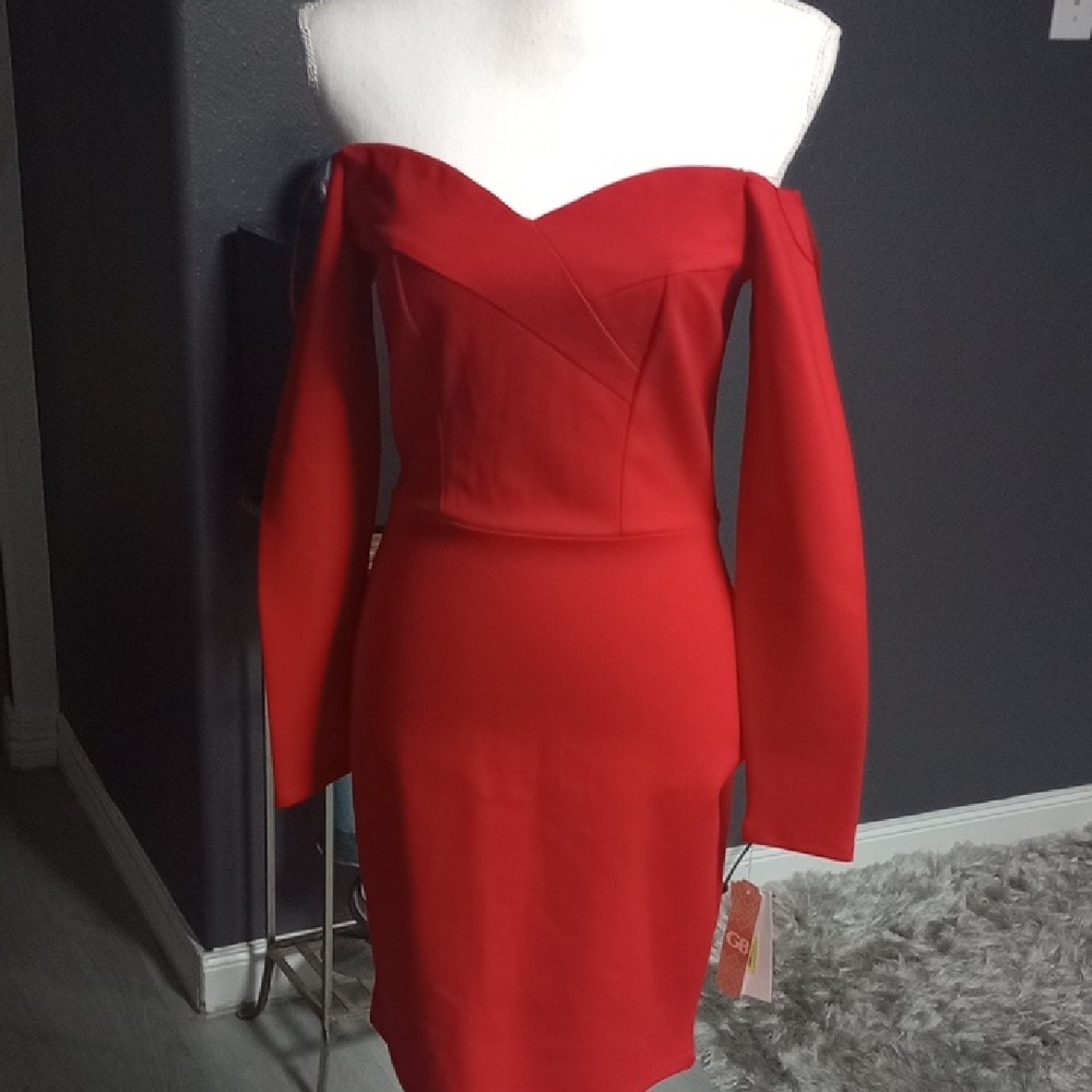 Gianni Bini Red Off-Shoulder Long Sleeve Bodycon Dress (15% 2 items)